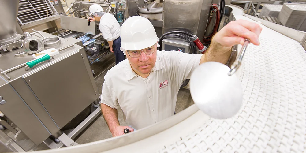 Food Safety Compliance: How Technology Reduces Human Error Food Safety Compliance: How Technology Reduces Human Error